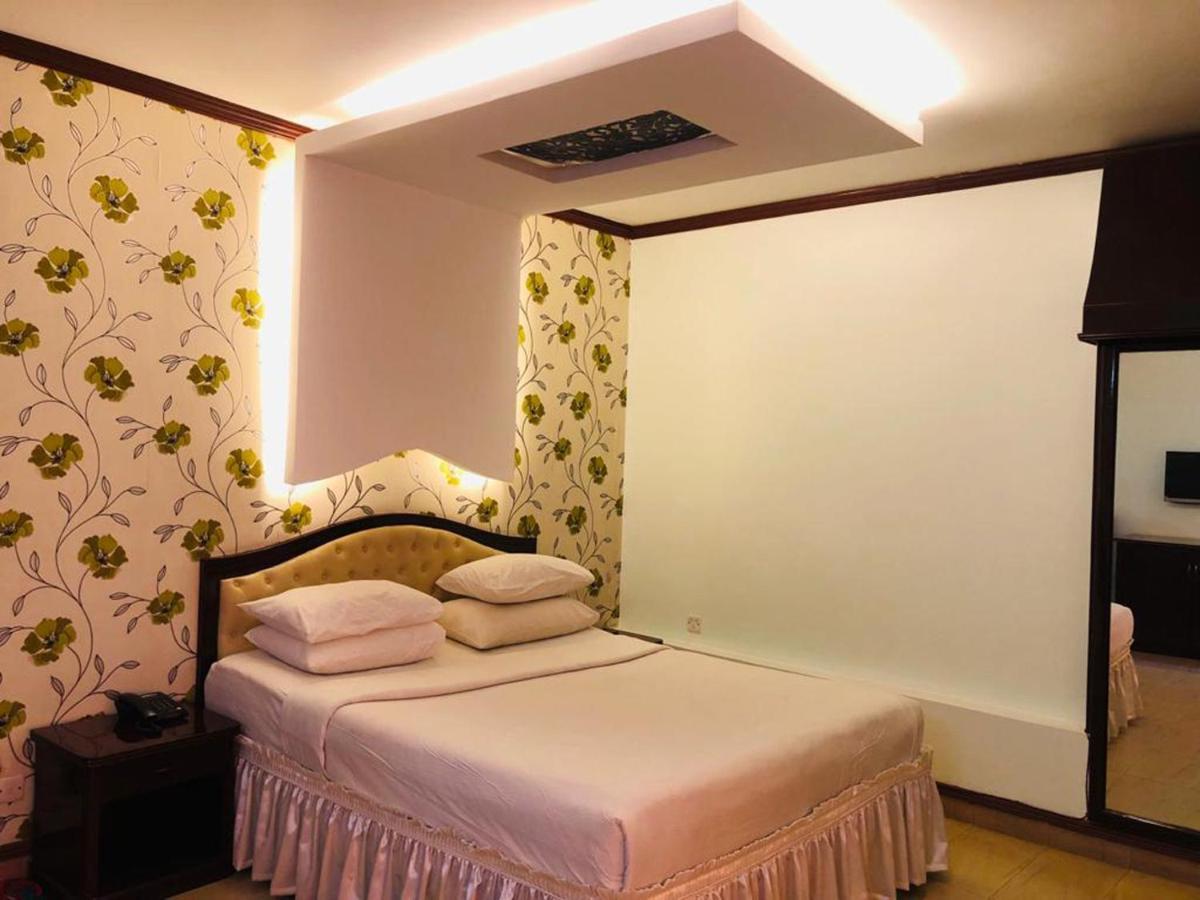 Grand Park Hotel Chittagong Buitenkant foto