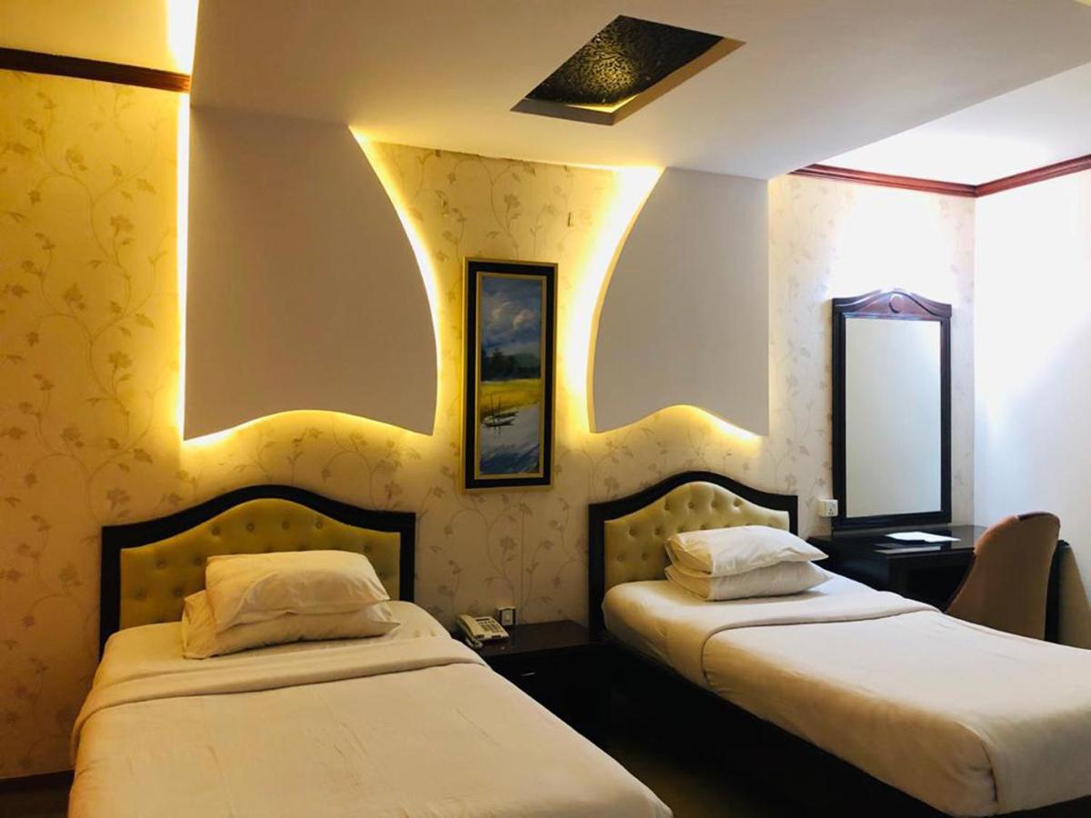Grand Park Hotel Chittagong Buitenkant foto